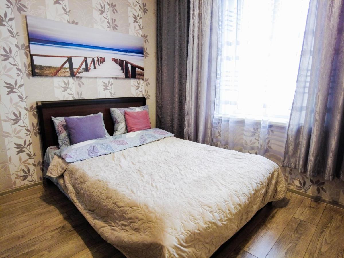 Світло Цілодобово Apartments In The City Center Lvov Exteriér fotografie